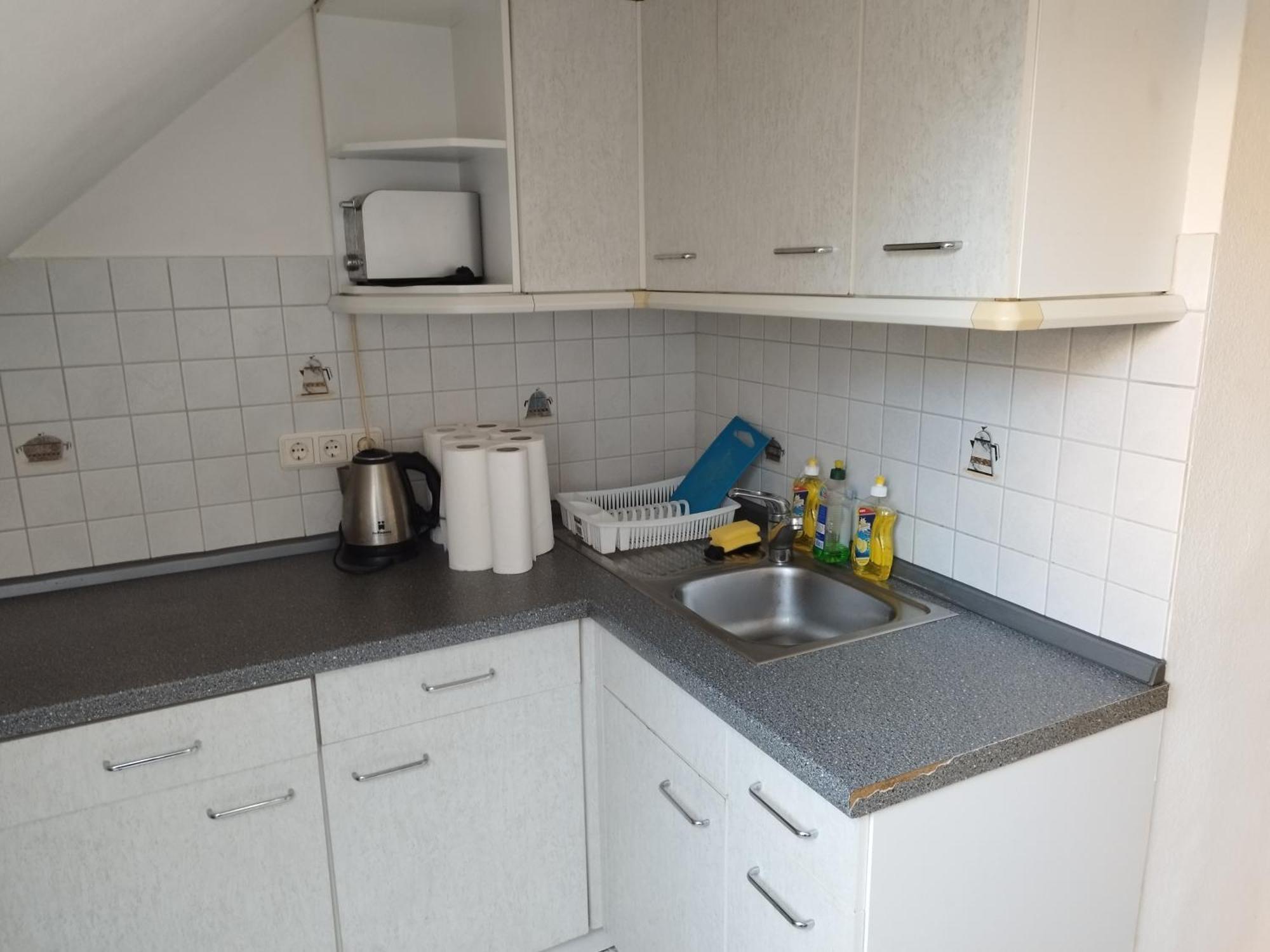 Flex Aparts - Grosse, Moeblierte Wohnung In Zwickau Mit 2 Zimmern Экстерьер фото